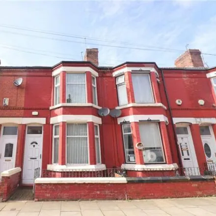Buy this 3 bed townhouse on 2 Asquith Avenue in Birkenhead, CH41 8AT