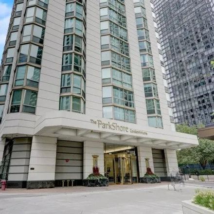 Image 3 - The Parkshore, 195 North Harbor Drive, Chicago, IL 60601, USA - Condo for sale