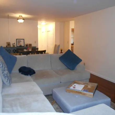 Image 1 - 1340 Washington Boulevard, Northfield, Stamford, CT 06902, USA - Apartment for rent