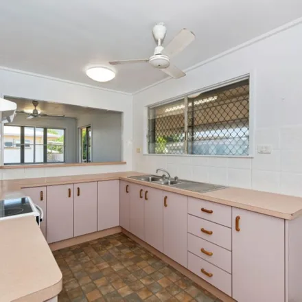 Image 2 - 17 Barcroft Street, Aitkenvale QLD 4814, Australia - Apartment for rent