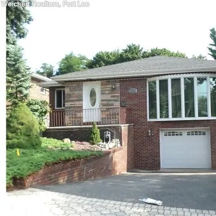 Rent this 4 bed house on 261 Forest Road in Fort Lee, NJ 07024