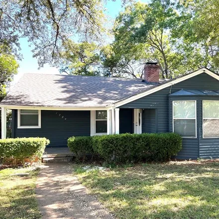 Rent this 2 bed house on 1284 Cedar Haven Avenue in Oak Cliff, Dallas