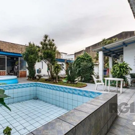 Image 1 - Rua Coronel Massot, Cavalhada, Porto Alegre - RS, 91910-560, Brazil - House for rent
