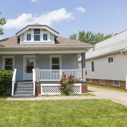 Buy this 2 bed house on 4602 Gifford Avenue in Cleveland, OH 44144