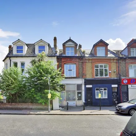 Image 5 - Umfreville Road, London, N4 1SB, United Kingdom - Apartment for rent