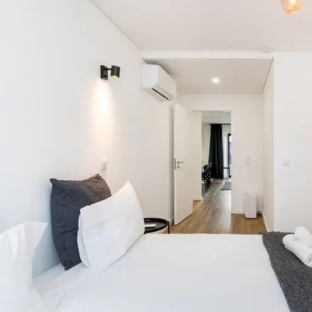 Rent this 2 bed apartment on José Portugal in Rua de José Monteiro Castro Portugal, 4405-569 Vila Nova de Gaia