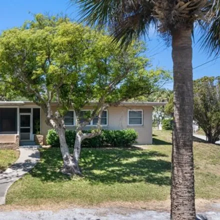 Buy this 3 bed house on 2326 South Peninsula Drive in Daytona Beach, FL 32118