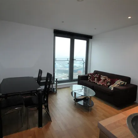 Image 9 - Echo Central One, Cross Green Lane, Leeds, LS9 8FL, United Kingdom - Apartment for rent