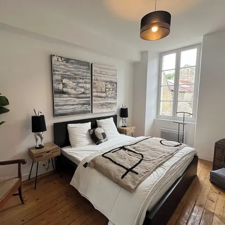Rent this 2 bed apartment on 61400 Mortagne-au-Perche
