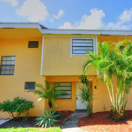 Rent this 3 bed townhouse on 4330 Lilac Street in North Palm Beach, FL 33410