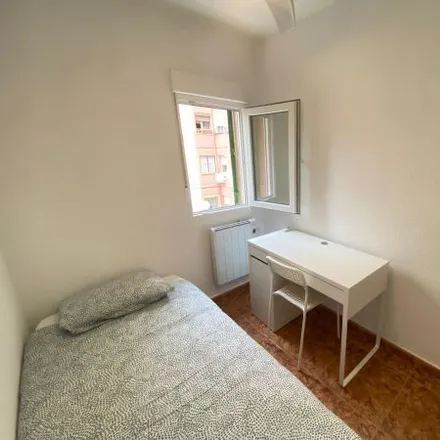 Rent this 2 bed room on Madrid in Calle López Grass, 66