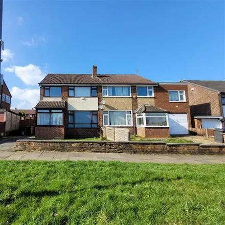 Buy this studio duplex on Eskdale Avenue in Bolton, BL2 5HU