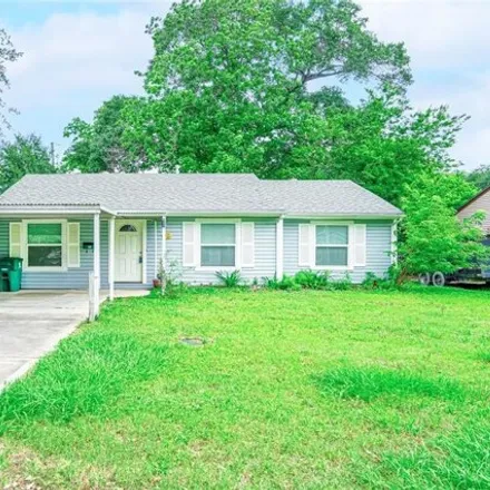 Buy this 3 bed house on 19 Penway Street in Houston, TX 77022