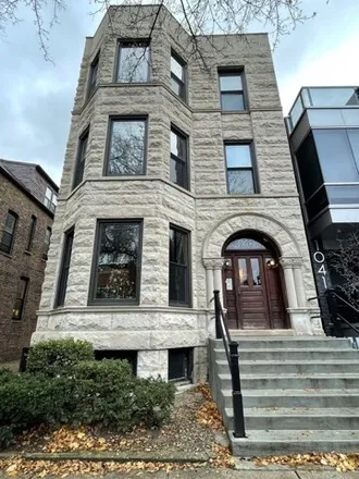 Rent this 3 bed house on 1037 West Wellington Avenue in Chicago, IL 60618