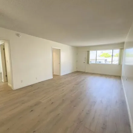 Rent this 2 bed apartment on 1401 14th Court in Santa Monica, CA 90403