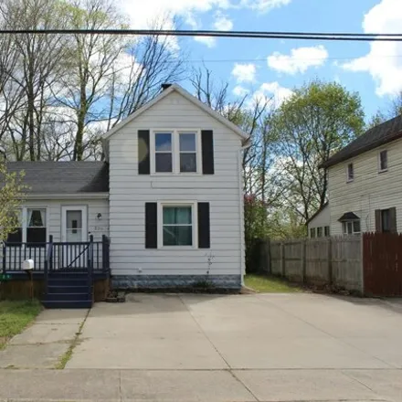 Buy this 3 bed house on 200 Clay Street in Niles, MI 49120