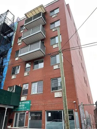 Buy this 2 bed condo on 140-12 Cherry Avenue in New York, NY 11355