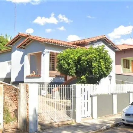 Buy this 3 bed house on Rua das Bandeiras in Centro, Vinhedo - SP