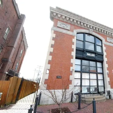 Buy this studio house on Smile Lofts in Allen Avenue, St. Louis