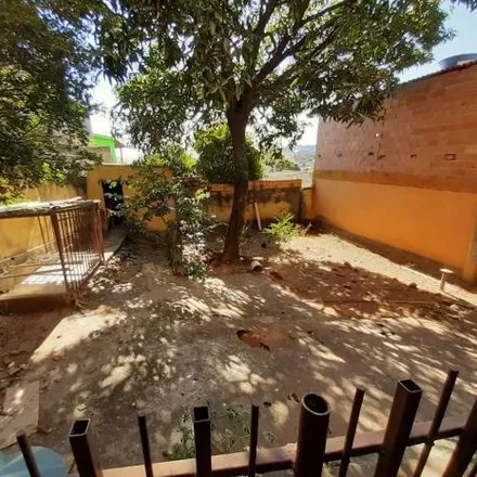 Image 2 - Rua Porto Velho, Regional Noroeste, Belo Horizonte - MG, 30870-300, Brazil - House for sale