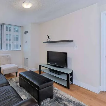 Rent this 1 bed apartment on Toronto in ON M5V 3W6, Canada