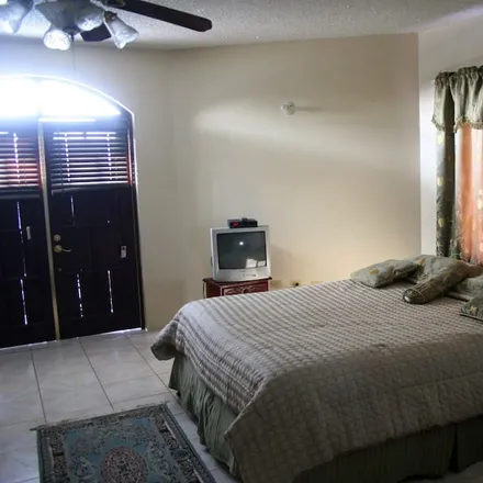 Rent this 9 bed house on Jamaica