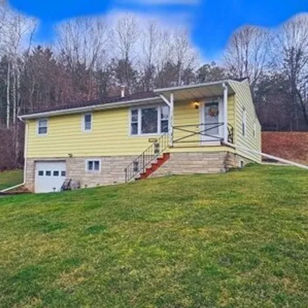 Buy this 3 bed house on 124 Bowman Hill Terrace in Horseheads, NY 14845