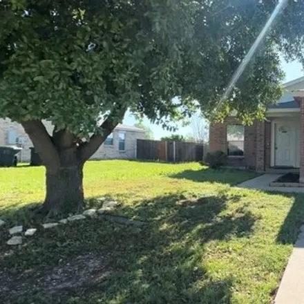 Buy this 3 bed house on 2600 Waterfall Dr in Killeen, Texas