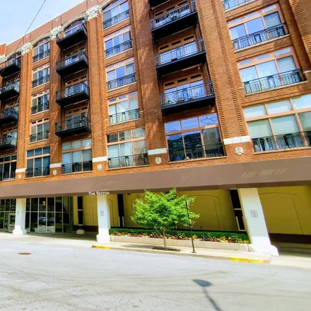 Rent this 2 bed loft on Sexton Lofts in 501 North Kingsbury Street, Chicago