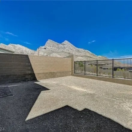 Image 9 - Midnight Melody Avenue, Las Vegas, NV 89138, USA - House for sale