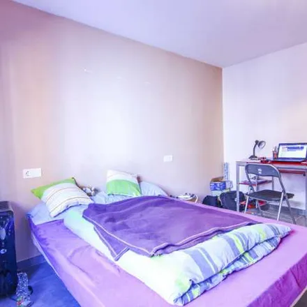 Image 2 - Carrer de Peris Mencheta, 31, 46020 Valencia, Spain - Apartment for rent