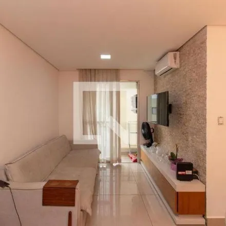Buy this 2 bed apartment on Edifício Milão in Avenida Guilherme, Vila Guilherme