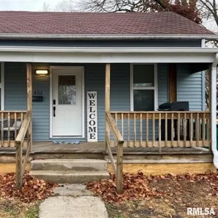 Buy this 3 bed house on 192 East Adams Street in Macomb, IL 61455