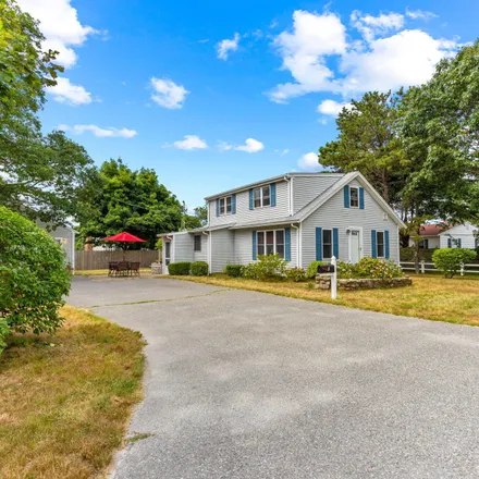 Buy this 3 bed house on 7 Holmes Way in West Yarmouth, Yarmouth