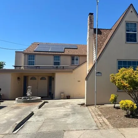 Buy this 3 bed house on 1416 Gordon St in Vallejo, California