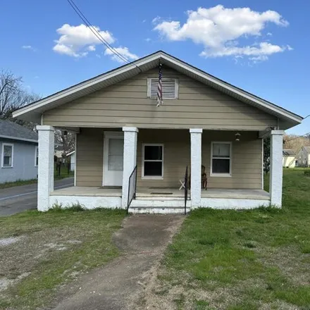 Buy this 3 bed house on 884 Indian Avenue in Rossville, Walker County