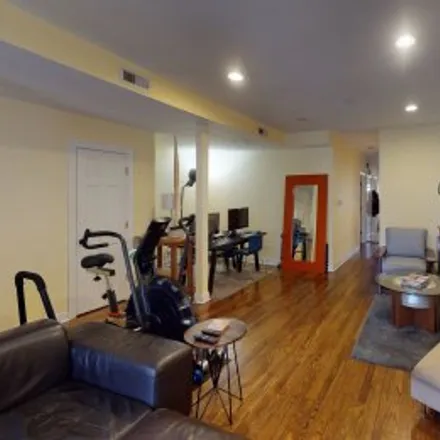 Rent this 2 bed apartment on #2,2127 North Clark Street in Lincoln Park, Chicago