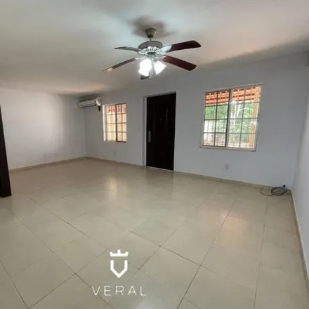 Rent this 2 bed house on Avenida de la Amistad in Albrook, 0843