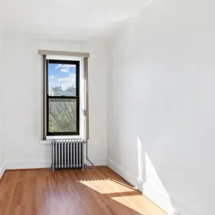Image 4 - 49 East 31st Street, New York, NY 11226, USA - Apartment for rent