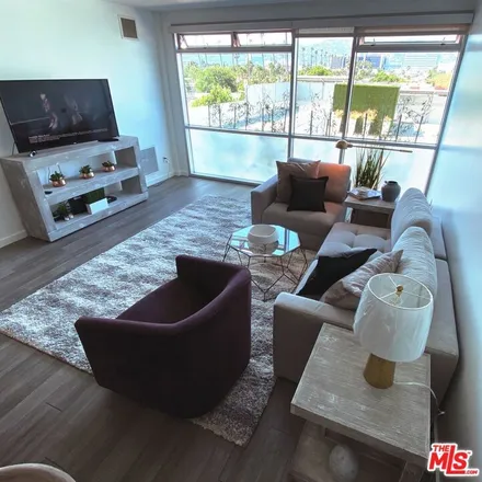 Image 1 - 101 North Stanley Drive, Beverly Hills, CA 90211, USA - House for rent