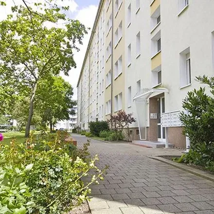 Image 4 - Saturnstraße 18, 06118 Halle (Saale), Germany - Apartment for rent