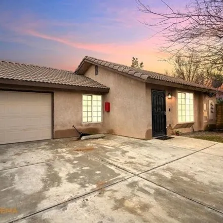 Image 5 - 612 Spring Meadows Court, Kern County, CA 93308, USA - House for sale