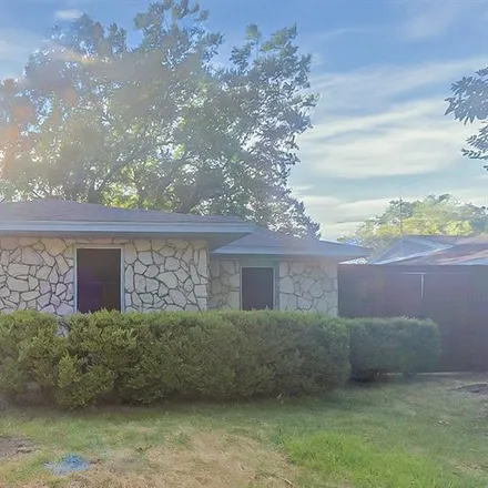 Buy this 3 bed house on 517 Gay Street in Arlington, TX 76010