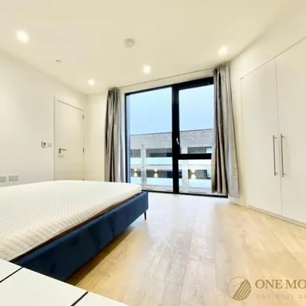 Image 5 - Cardamom Court, Blair Street, London, E14 0NY, United Kingdom - Apartment for rent