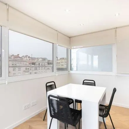 Image 6 - Carrer del Mestre Nicolau, 14, 08021 Barcelona, Spain - Apartment for rent