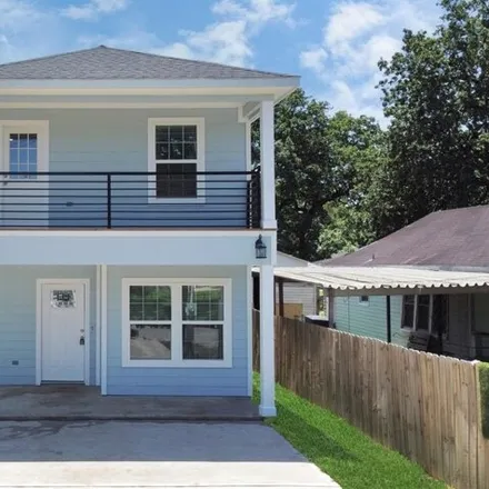Buy this 3 bed house on 9536 East Avenue I in Manchester, Houston
