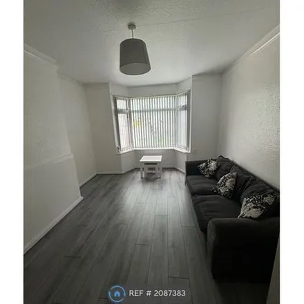 Image 2 - Naul's Mill House, Middleborough Road, Daimler Green, CV1 4DN, United Kingdom - Apartment for rent