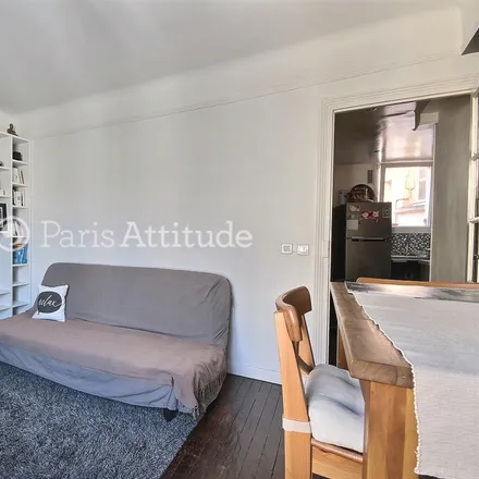 Image 4 - 4 Rue Montcalm, 75018 Paris, France - Apartment for rent