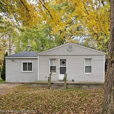 Image 1 - 33671 Schneider Road, Lottivue, Chesterfield Charter Township, MI 48047, USA - House for sale