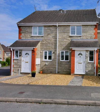 Rent this 2 bed townhouse on Saunders Grove in Corsham, SN13 9XG